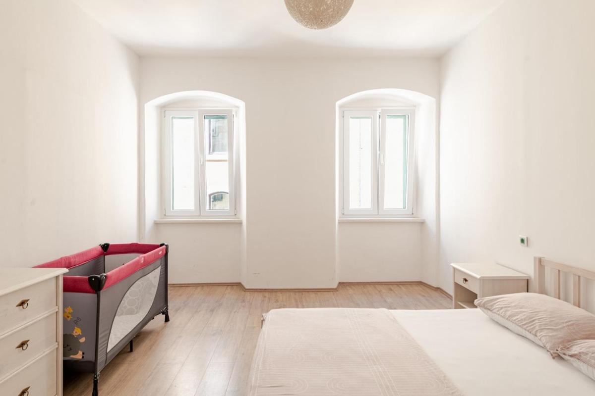 Appartement Gaby In Center Of *